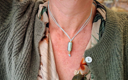 Collier TERRE D'AZUR bleu gris