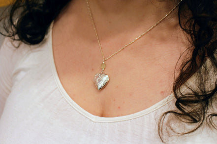 collier MEDAILLON COEUR argenté préhnite épidote