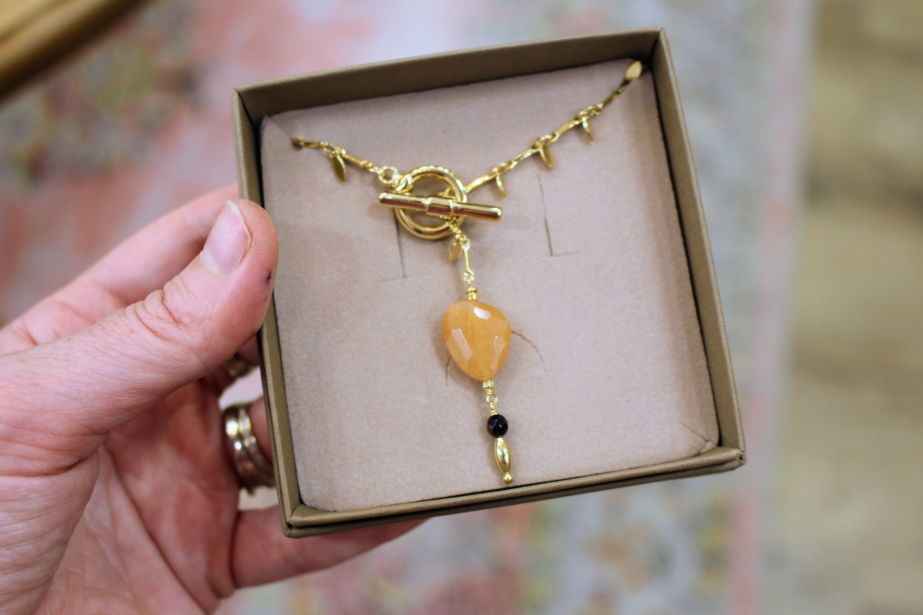 collier QUIÉTUDE cornaline- oeil de taureau