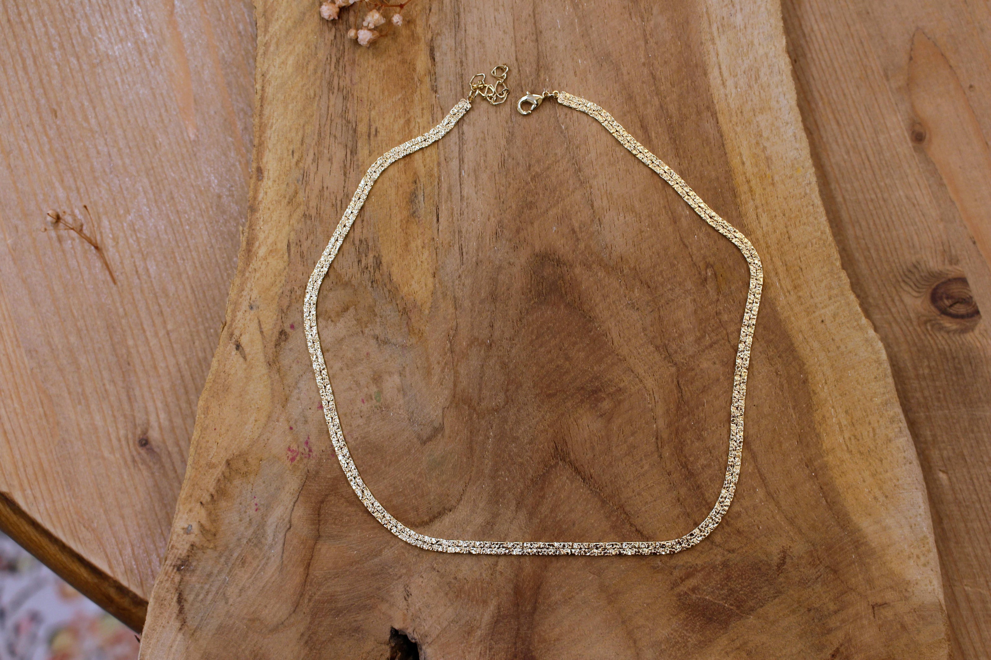 Collier ras du cou EMPREINTE doré et fin