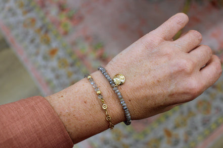 bracelet JARDIN MYSTERIEUX doré labradorite