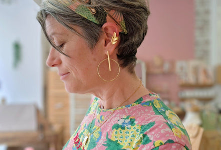 ear cuff épi de blé doré. Idée cadeau bijou d'oreille