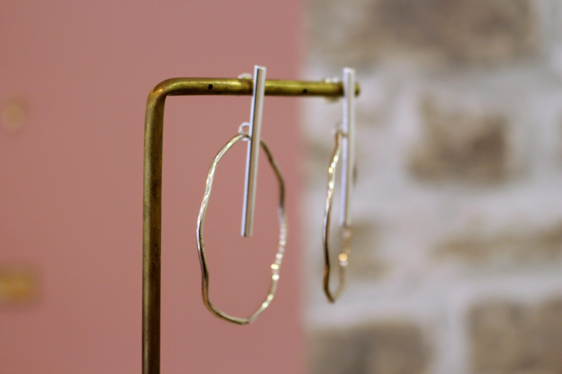 grande boucles d'oreilles argentées