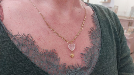 idée cadeau bijou doré et quartz rose pendentif coeur
