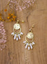 bijou femme boucles d'oreilles pedantes dorées et nacre