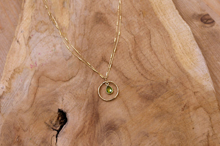 Collier doré TRÉSOR quartz teinté vert péridot