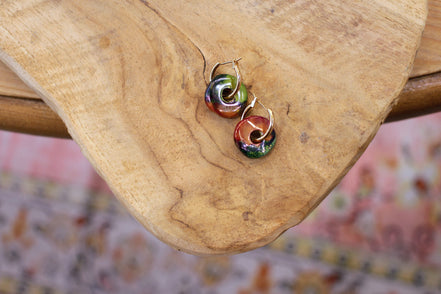 Boucles d'oreilles créoles SHIFT ORIGINELLE terre fauve