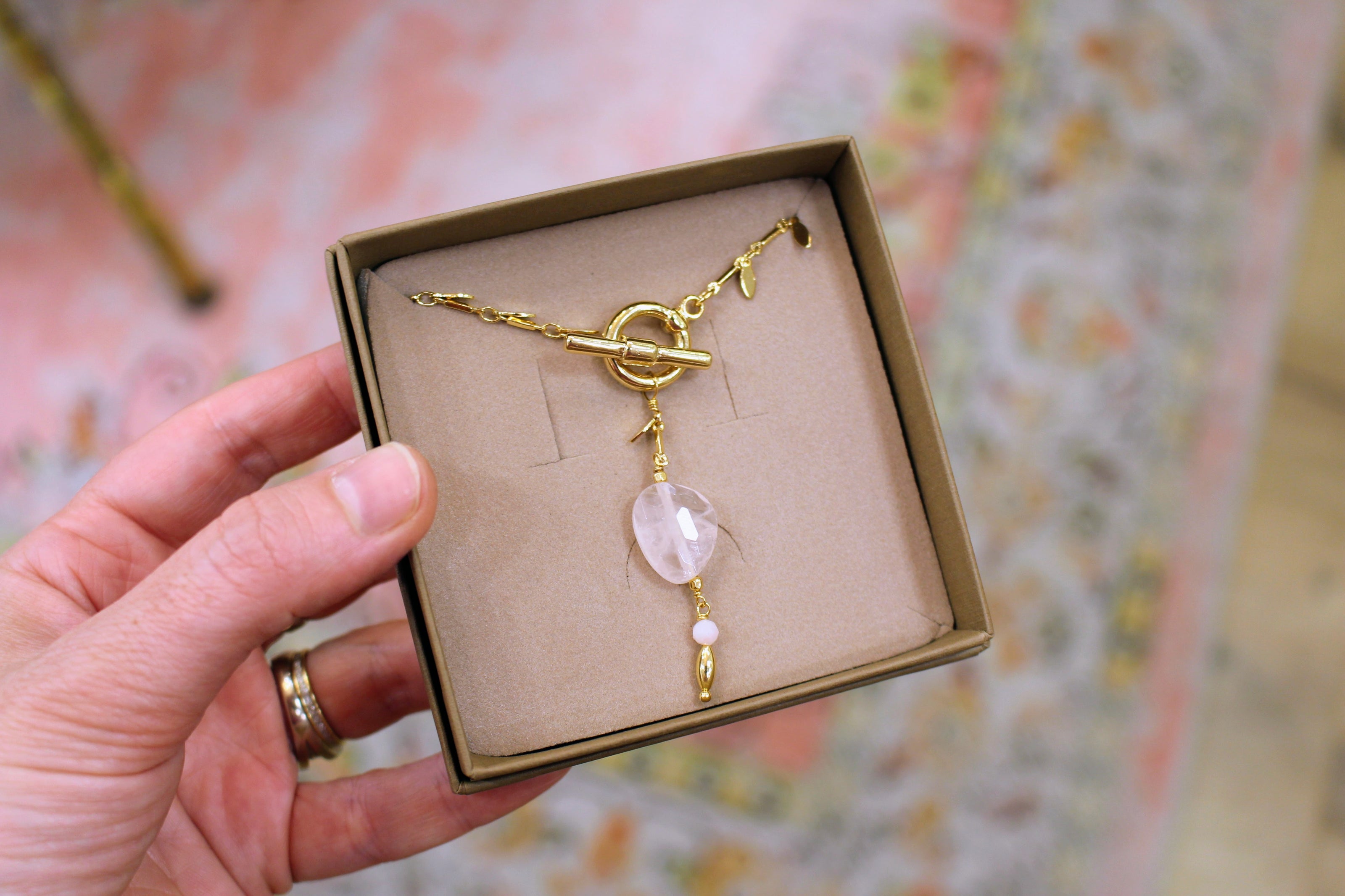 Collier QUIÉTUDE doré quartz rose - opale rose