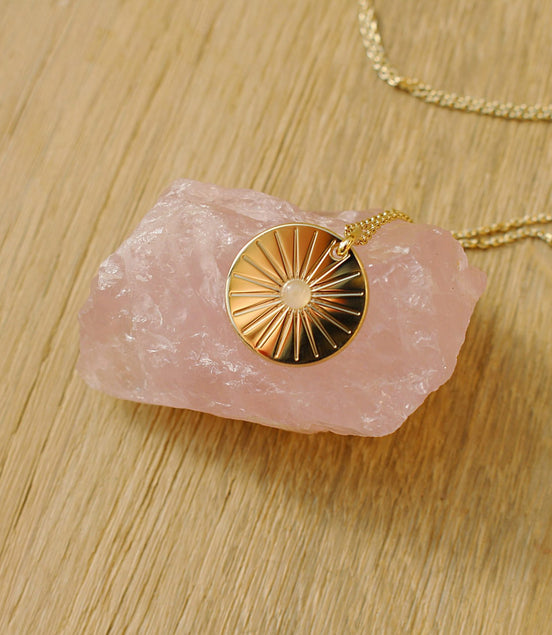 collier-solaire-quartzrose.JPG
