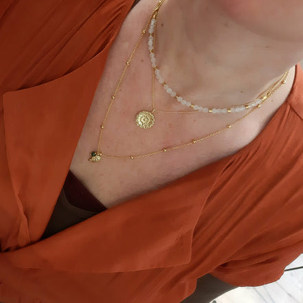 collier_ras_du_cou_quartz_rose_+_éclosio