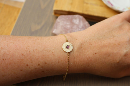 bracelet solaire posé poignet.JPG